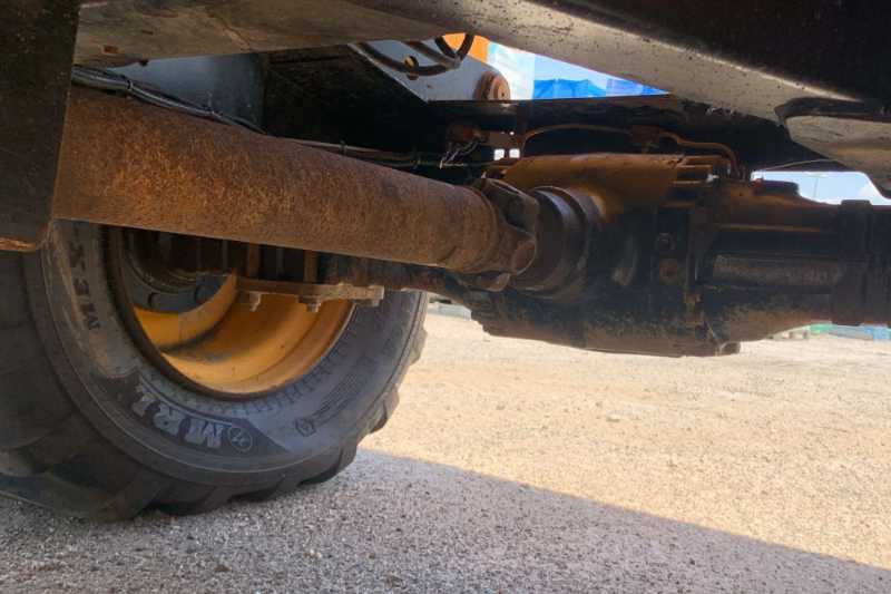 OmecoHub - Immagine JCB 9T-1FT